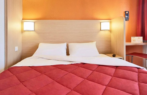 Petit Nanterre Hotel | Première Classe Paris Ouest - Nanterre - La Défense