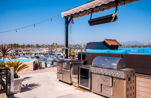 West Newport Villa | Premier Bay Front & Beach Front Home with Amazing Views