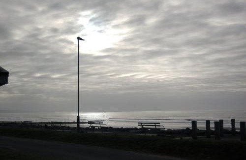 Tywyn House | Premier Caravan 253 at Neptune Park