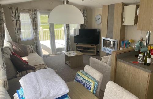 Borth Apartment | Premier coastal holiday letting