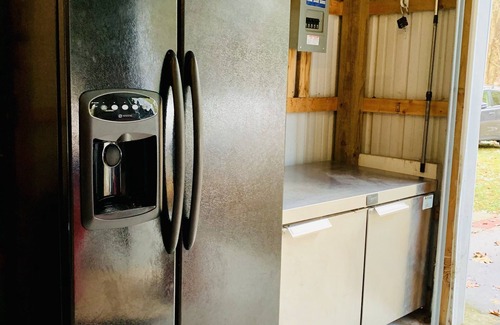 Pentwater House | Premier Cottage Getaway-Acorn Grove, Pentwater, MI