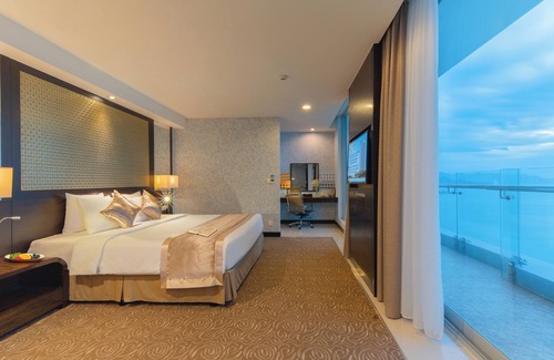 Tran Phu Beach Hotel | Premier Havana Hotel