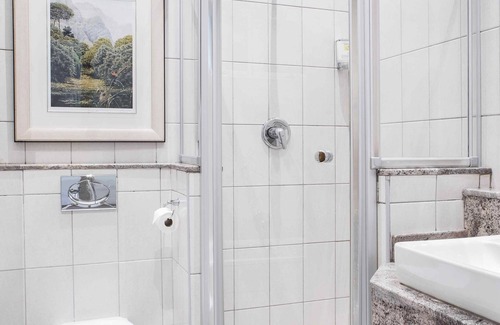 Greater Johannesburg Metropolitan Area Hotel | Premier Hotel Quatermain