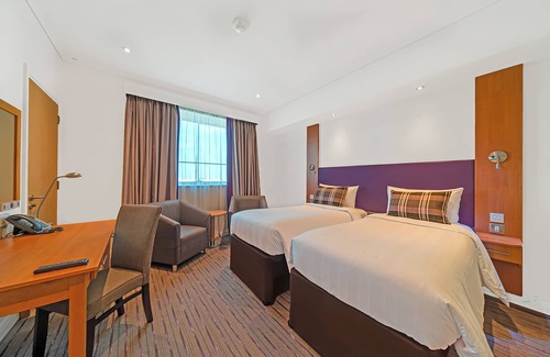 Garhoud Hotel | Premier Inn Dubai International Airport