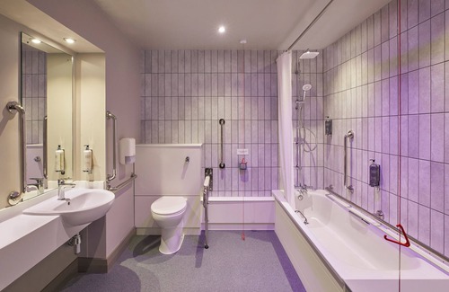 Lisburn Hotel | Premier Inn Lisburn