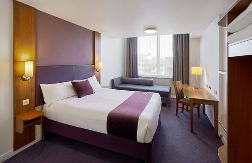 Wembley Park Hotel | Premier Inn London Wembley Park