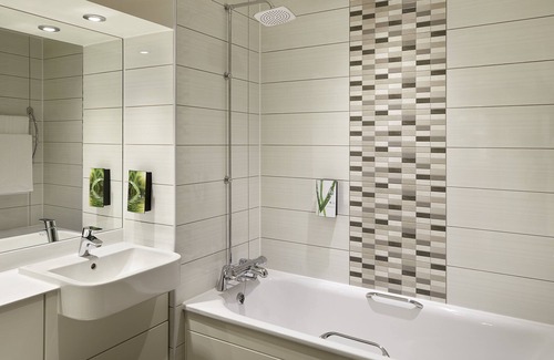 Fraddon Hotel | Premier Inn Newquay - A30/Fraddon