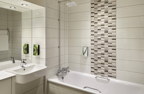 St Helens Hotel | Premier Inn St. Helens South