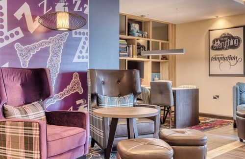 Torquay City Centre Hotel | Premier Inn Torquay Harbour