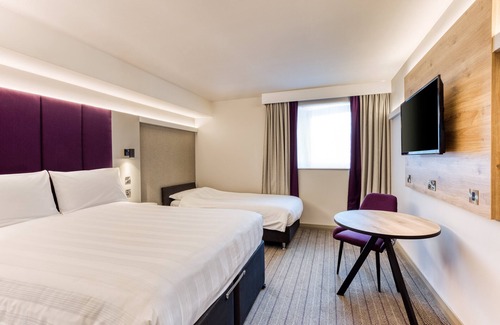 Calder Grove Hotel | Premier Inn Wakefield South - M1 Jct39
