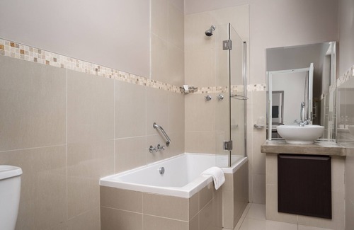 Himeville Hotel | Premier Resort Sani Pass