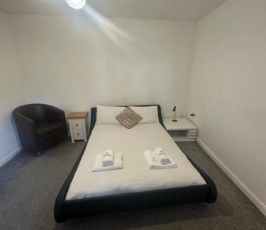 Manchester Apartment | Premier Serviced Apartmetns oldham road Manchester
