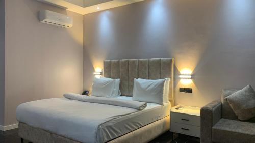 Yaounde Apartment | Premium apart with rooftop pool