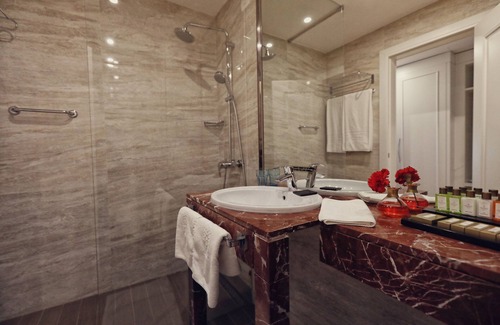 Golem Hotel | Premium Beach Hotel