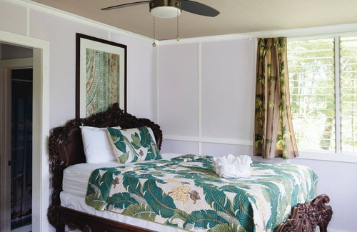 Pahoa Cabin | Premium Cabin 3 · Hawaiian Sanctuary SPA & YOGA