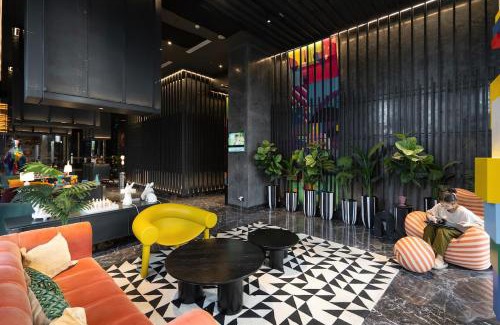 Pinang Apartment | Premium Collins Boulevard Near Airport