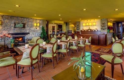 Naousa Bed & Breakfast | Premium Double Nest - Esperides Retreat