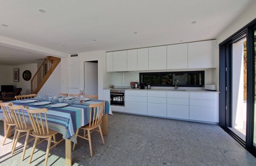 Saint-Jean-du-Doigt House | Premium Holiday home with charging station