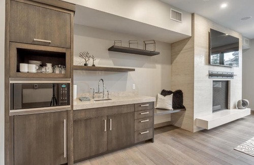 Deer Valley Apartment | Premium Junior Three Bedroom apartment hotel