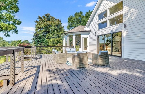 Brentwood House | Premium Luxury 4BR in Brentwood