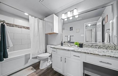 Fossil Creek Apartment | Premium Stay 2BR, 2BA Pool