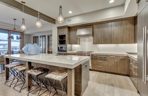 Deer Valley Apartment | Premium Three Bedroom Suite apartment hotel