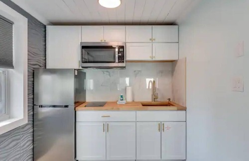 Panama City Beach Cottage | Premium Tiny Home in Panama City Beach!