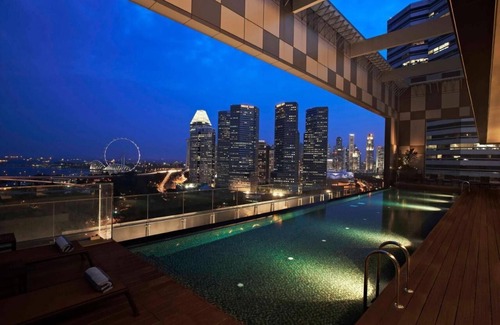 Kampong Glam Apartment | Premium Two-Bedroom Suites 15-minutes walk from Suntec City