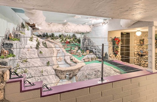 Prescott Villa | Prescott Hilltop Castle w/ Breathtaking Views