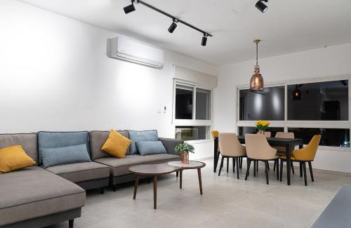 Acre Apartment | Presiada heart of Akko