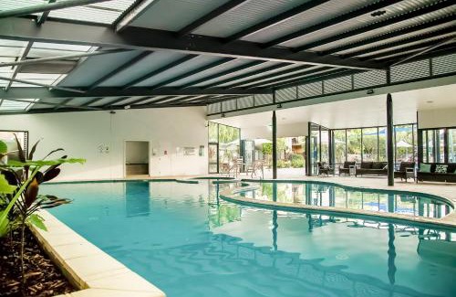 Broadwater Resort | Presidential Bungalow