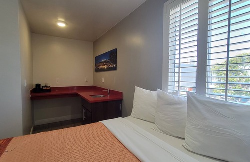 Cow Hollow Hotel | Presidio Parkway Inn