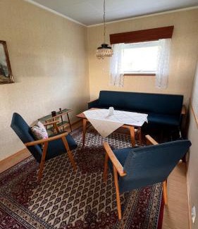 Værøy House | Prestholmen Værøy Lofoten