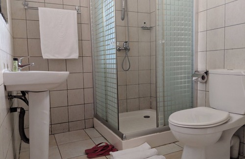 Kampala Hotel | Prestige Hotel Suites Kampala