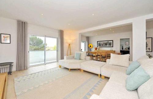 Carcavelos Apartment | Prestige Sunset Carcavelos Beach - Checkinhome