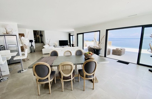 Pietracorbara Villa | Prestigious villa at the water's'edge - Pietracorbara