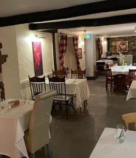 Shepton Mallet Hotel | Prestleigh Inn