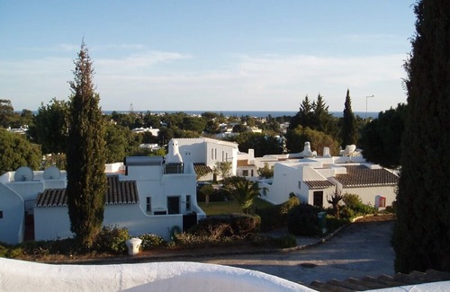 Mato Serrao House | Pretty 2-bedroom townhouse in Quinta do Paraiso Country Club