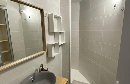 Le Grau-Du-Roi Apartment | PRETTY 4 BEDS PORT ROYAL, AIR-CONDITIONED, TERRACE, PARKING, 100 M BEACH