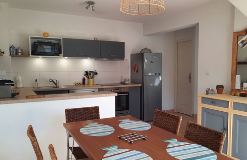 Narbonne-Plage Villa | Pretty air-conditioned villa in a residence 5 minutes from the beach and 10 minutes from the center.