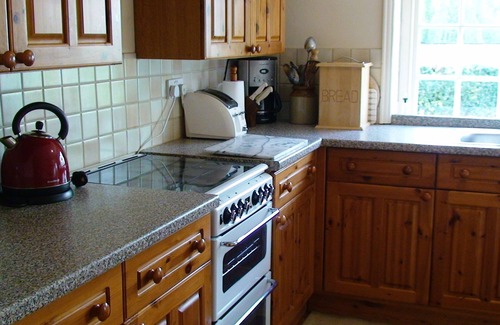 New Forest District Cottage | Pretty cottage with direct access to The New Forest