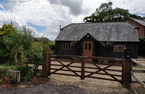 Sticklepath House | Pretty Country Cottage with Hot Tub
