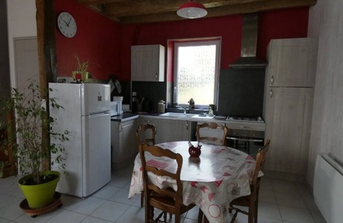 Buzancais House | Pretty holiday home "Gîte des Ecureuils"