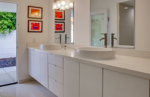 Indian Canyon House | Pretty in Pink at Indian Canyons - Stunning Executive Home! Rave Reviews!