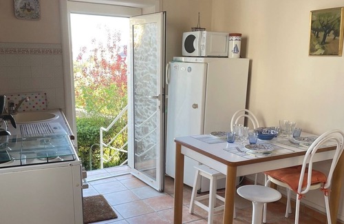 Treboul House | Pretty south-facing fisherman's cottage