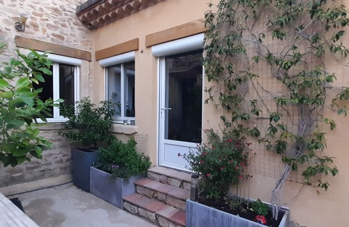 Sabran House | Pretty town house