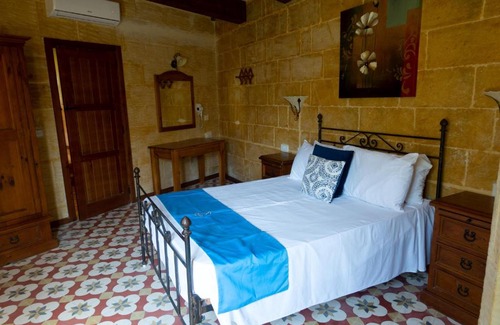 San Lawrenz House | Prickly Pear Holiday Home No. 3
