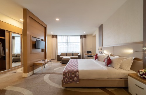 Westlands Hotel | PrideInn Azure Hotel Nairobi Westlands