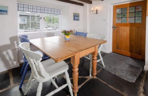 Chapel Stile House | Priest End, Chapel Stile