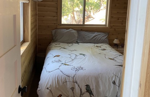 Coolin Cabin | Priest Lake waterfront cabin May and Jun 2023 special lower price